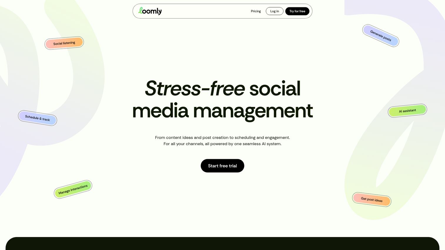 Loomly homepage