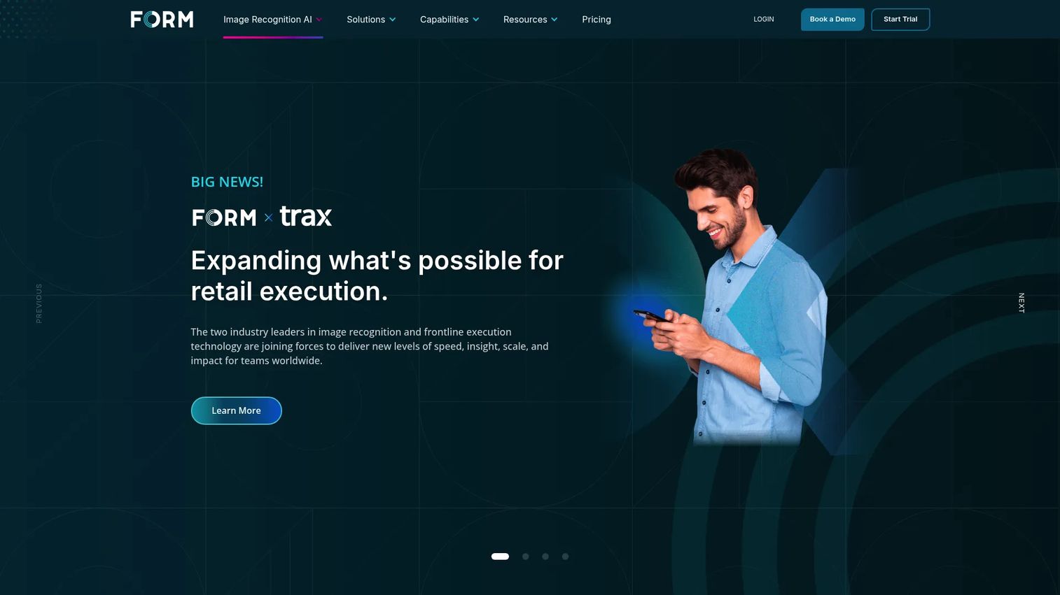 Form.com frontline execution software homepage