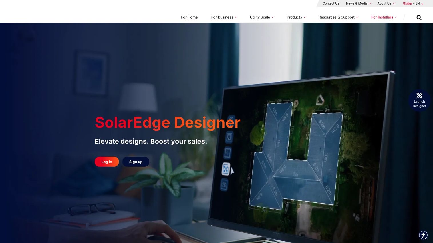SolarEdge Designer software showing photovoltaic system layout, stringing, and energy simulation.