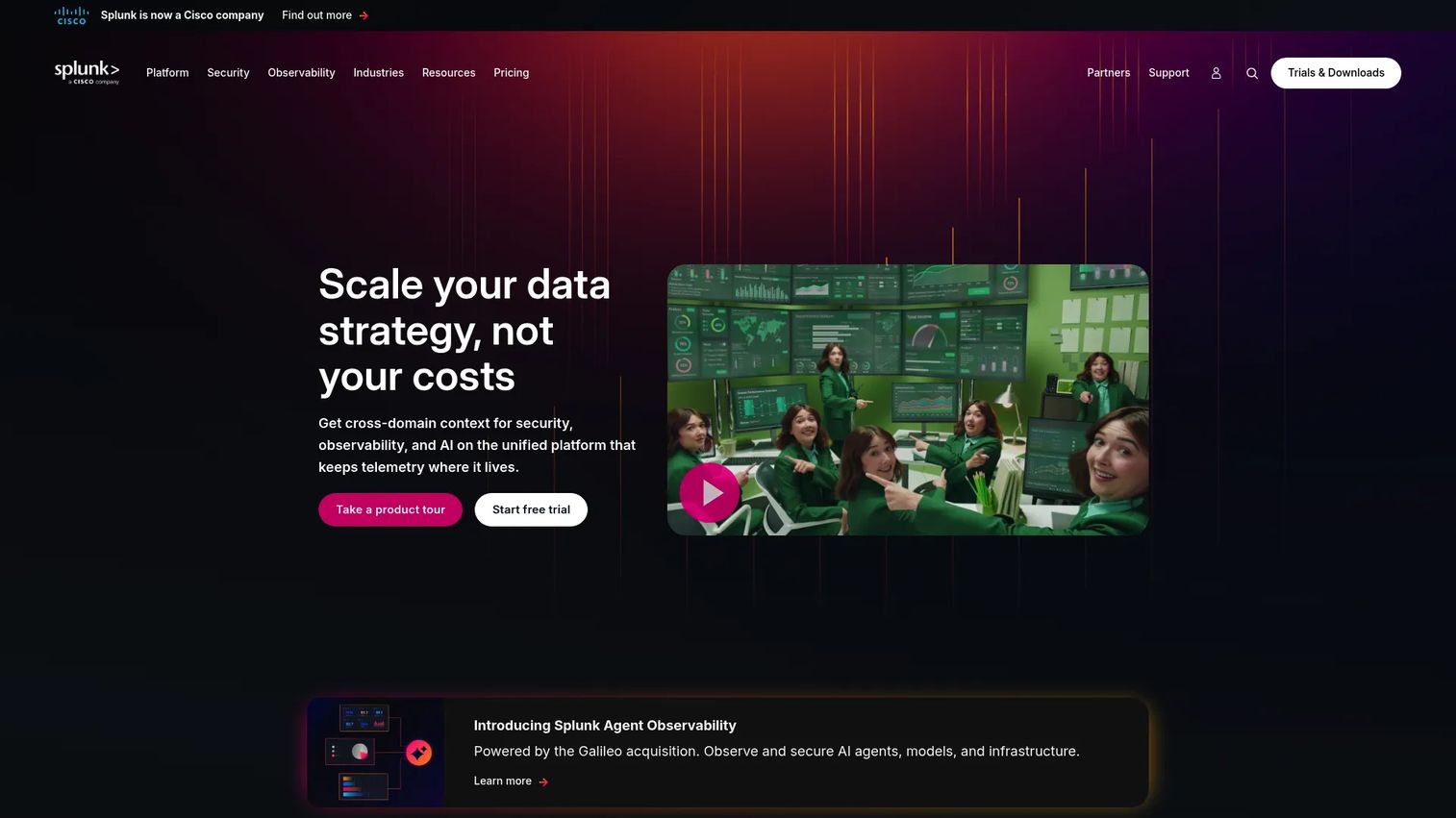 Splunk security analytics dashboard for user threat detection